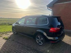 Schwarz Gebraucht 2015 Seat Alhambra Ecomotive Van / Kleinbus | 14.496 € (Etwas zu teuer)