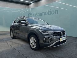 Grau Gebraucht 2024 VW T-Roc Life SUV | 31.200 € (Etwas zu teuer)