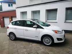 Weiß Gebraucht 2016 Ford C-MAX Van / Kleinbus | 8.000 €