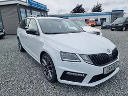 Weiß Gebraucht 2020 Skoda Octavia RS Kombi | 23.990 € (Fairer Preis)