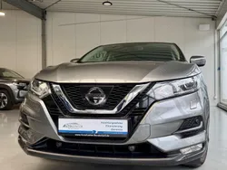 Grau Gebraucht 2017 Nissan Qashqai Acenta SUV | 12.970 € (Fairer Preis)