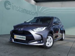 Grau Gebraucht 2022 Mazda 2 Limousine | 21.490 € (Fairer Preis)