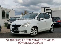 Weiß Gebraucht 2009 Opel Agila Edition Kleinwagen | 1.990 € (Guter Preis)