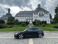Schwarz Gebraucht 2018 Audi A3 Sportback Sport Kleinwagen | 17.999 € (Guter Preis)