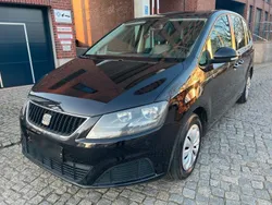 Schwarz Gebraucht 2011 Seat Alhambra Van / Kleinbus | 12.500 € (Fairer Preis)