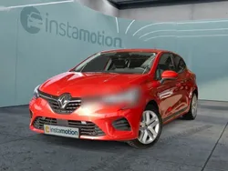 Rot Gebraucht 2021 Renault Clio V Zen Limousine | 14.470 € (Fairer Preis)