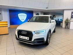 Weiß Gebraucht 2016 Audi Q3 Design SUV | 17.800 € (Fairer Preis)