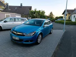 Opel Astra GTC