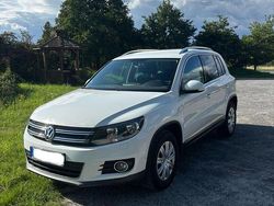 Weiß Gebraucht 2014 VW Tiguan Sportline SUV | 9.000 € (Etwas zu teuer)