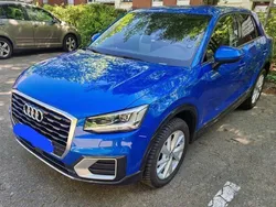 Blau Gebraucht 2019 Audi Q2 SUV | 20.500 € (Fairer Preis)