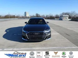 Grau Gebraucht 2022 Audi A8L Limousine | 49.960 €