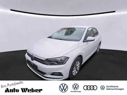 Weiß Gebraucht 2021 VW Polo Highline Limousine | 15.880 € (Guter Preis)