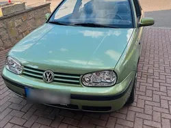 Grün Gebraucht 2000 VW Golf Cabriolet Cabrio | 2.500 €