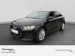 Mythosschwarz metallic Gebraucht 2025 Audi A1 Sportback Advanced Kleinwagen | 22.250 € (Guter Preis)