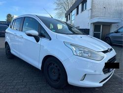 Weiß Gebraucht 2013 Ford B-MAX Van / Kleinbus | 2.699 € (Superpreis)