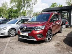 Rot Gebraucht 2024 Renault Kangoo Techno Van / Kleinbus | 28.530 € (Fairer Preis)