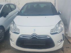Weiß Gebraucht 2012 Citroën DS3 So Chic Kleinwagen | 5.900 € (Fairer Preis)