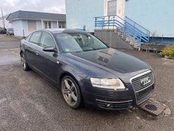 Grau Gebraucht 2006 Audi V8 Limousine | 3.500 €