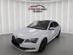 Weiß Gebraucht 2019 Skoda Superb Style Limousine | 19.000 € (Teuer)