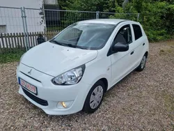 Weiß Gebraucht 2015 Mitsubishi Space Star Basis Kleinwagen | 2.990 € (Superpreis)