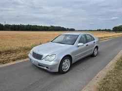 Silber Gebraucht 2001 Mercedes C180 Classic Limousine | 3.300 € (Fairer Preis)