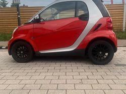Rot Gebraucht 2007 Smart ForTwo Coupé Kleinwagen | 3.600 € (Etwas zu teuer)