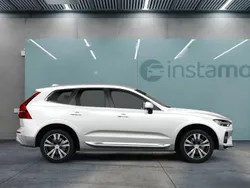 Weiß Gebraucht 2022 Volvo XC60 Momentum SUV | 34.399 € (Guter Preis)