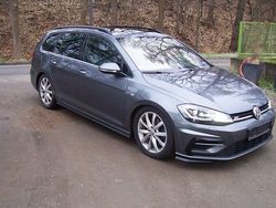 Grau Gebraucht 2020 VW Golf VII Highline Kombi | 11.800 € (Guter Preis)