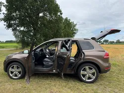 Braun Gebraucht 2014 VW Touareg Exclusive SUV | 17.499 € (Fairer Preis)