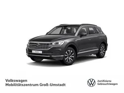Grau Gebraucht 2021 VW Touareg Elegance SUV | 42.880 € (Fairer Preis)