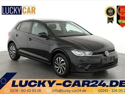Andere Gebraucht 2024 VW Polo Life | 20.944 € (Guter Preis)