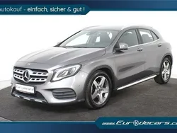 Grau Gebraucht 2020 Mercedes GLA180 AMG line SUV | 25.400 € (Superpreis)