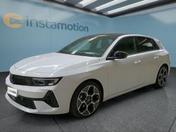 Weiß Gebraucht 2024 Opel Astra Limousine | 28.199 € (Etwas zu teuer)