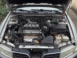 Grau Gebraucht 2000 Mitsubishi Carisma Elegance Limousine | 800 € (Guter Preis)