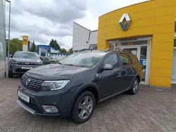 Grau Gebraucht 2020 Dacia Logan MCV Stepway Kombi | 9.790 € (Fairer Preis)
