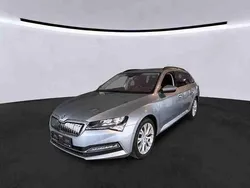 Empiregrau metallic (metallic) Gebraucht 2021 Skoda Superb Kombi | 26.430 € (Fairer Preis)