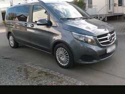 Grau Gebraucht 2015 Mercedes V220 Edition Van / Kleinbus | 22.990 € (Fairer Preis)