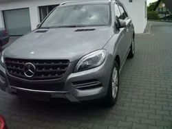 Silber Gebraucht 2015 Mercedes ML400 SUV | 29.990 €