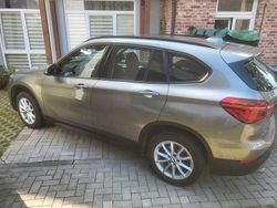 Grau Gebraucht 2018 BMW X1 SUV | 17.900 € (Guter Preis)