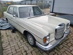 Weiß Gebraucht 1969 Mercedes S280 Limousine | 6.450 €