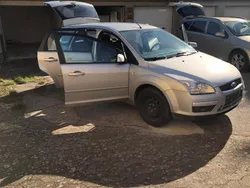 Silber Gebraucht 2007 Ford Focus Kombi | 2.000 € (Guter Preis)