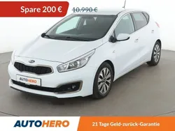 Weiß Gebraucht 2016 Kia Ceed 2 Limousine | 10.520 € (Fairer Preis)