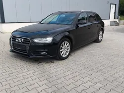 Schwarz Gebraucht 2015 Audi A4 Kombi | 9.500 € (Guter Preis)