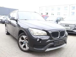 Schwarz Gebraucht 2012 BMW X1 Sport Line SUV | 5.902 € (Fairer Preis)