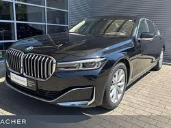Saphirschwarz metallic Gebraucht 2020 BMW 730 Efficient Dynamics Limousine | 49.949 € (Fairer Preis)