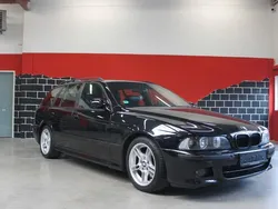 Schwarz Gebraucht 2003 BMW 530 M Sport Kombi | 9.890 €
