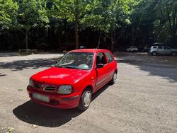 Rot Gebraucht 1999 Nissan Micra Kleinwagen | 900 € (Fairer Preis)