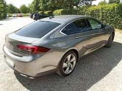 Silber Gebraucht 2017 Opel Insignia Sport Coupé | 15.250 € (Fairer Preis)
