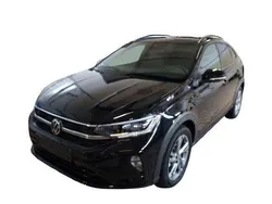 Deep black perleffekt (metallic) Gebraucht 2024 VW Taigo R-line SUV | 26.899 € (Teuer)