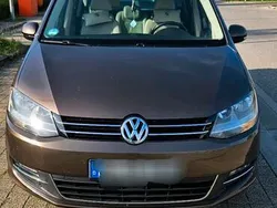 Braun Gebraucht 2010 VW Sharan Van / Kleinbus | 9.995 € (Fairer Preis)